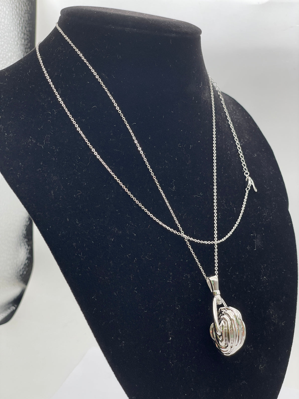 Tuff - Pendant Necklace